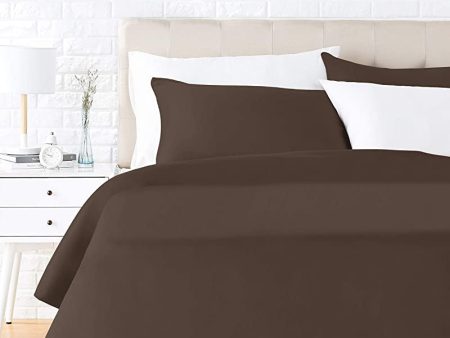 Amazon Basics - Juego de ropa de cama con funda de edredón, de satén, 200 x 200 cm   50 x 80 cm x 2, Marrón Supply